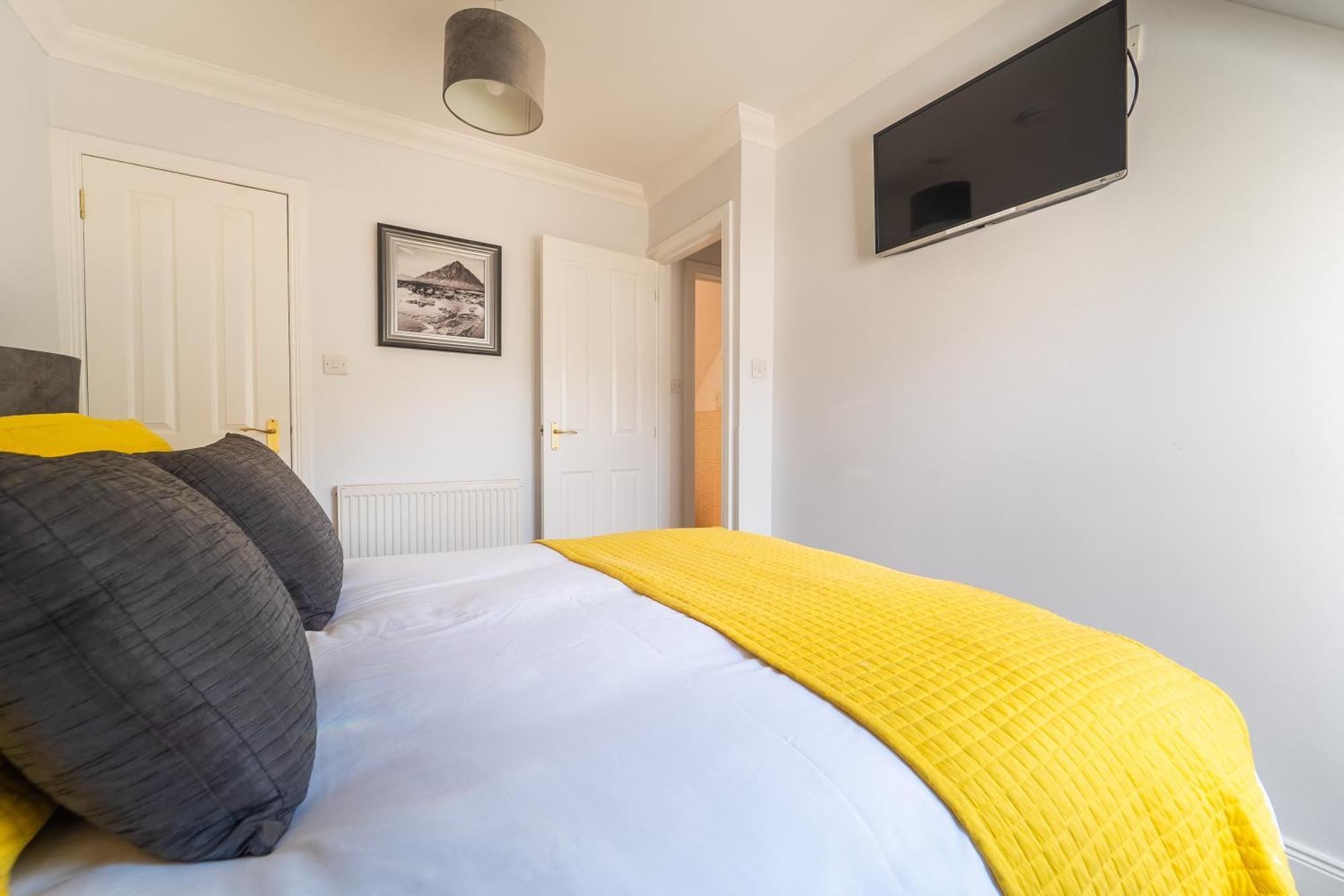 Tigh Na Drochaid, Glen Nevis - Entire Apartment Fort William Exterior foto